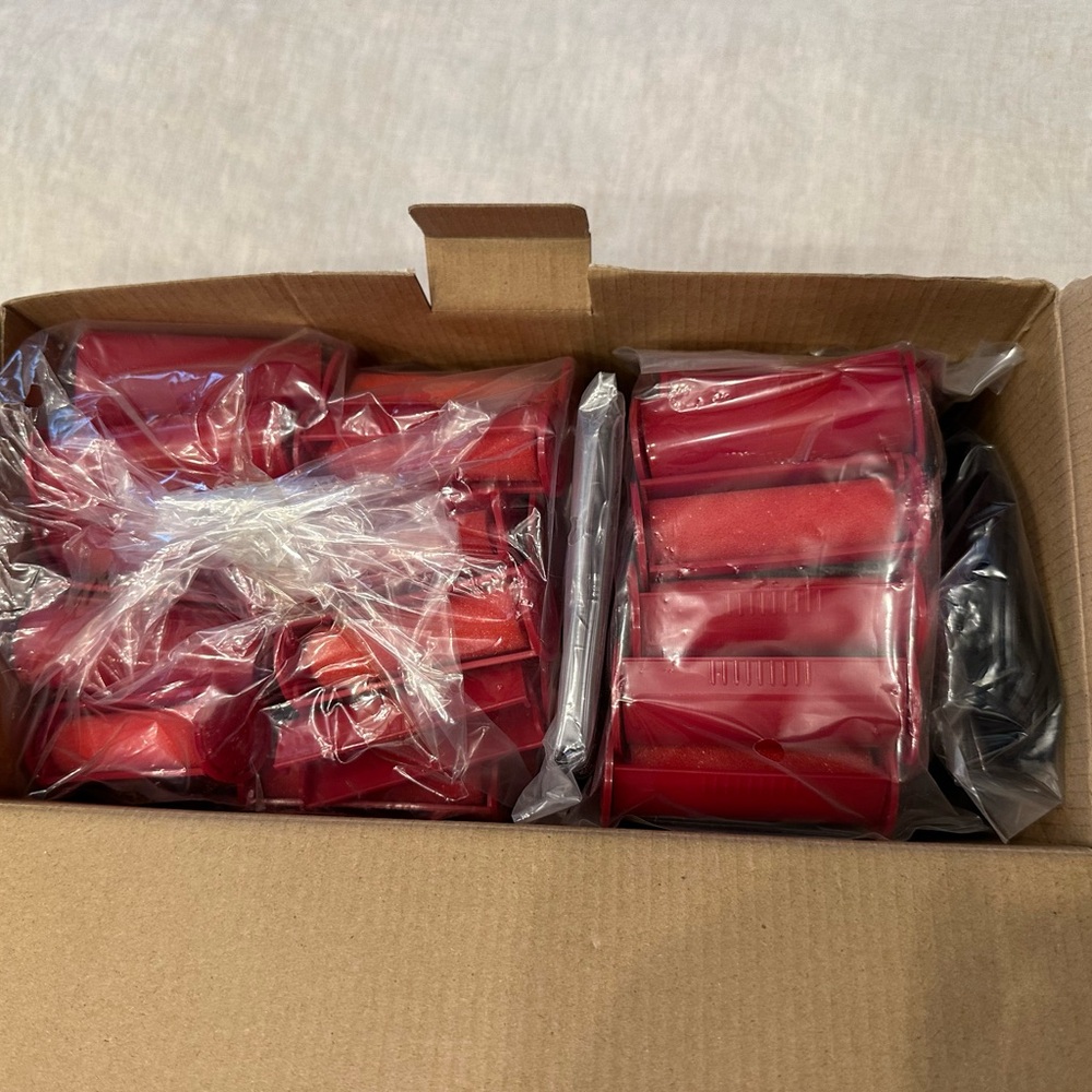Caruso Red and Black Steam Setter Hair Rollers - 30 Jumbo Rollers - Picture 3 of 3